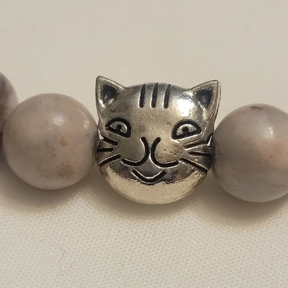Natural Stone Stretch Bracelet w/ Cat Charm - Picture 3 of 4